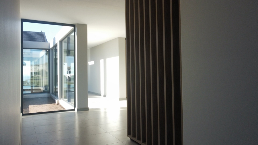 4 Bedroom Property for Sale in Oubaai Western Cape